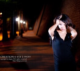 4.25外拍，城墙下的女人……