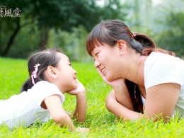 静静和妈妈的阳光周末