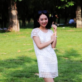 妹子说：这几张漂亮