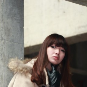 圣诞大唐不夜城之二，建筑工地的时尚美女（1）