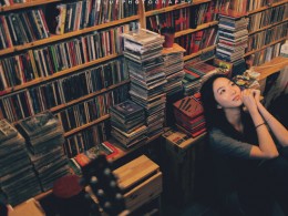 我宁愿暗淡在你的记忆里