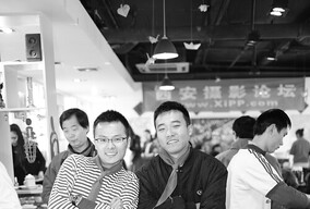 八零年代我和XX人的合影，赶快来领取