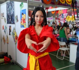 2012年西安漫展，内藏美女~