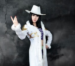 【COSPLAY】海贼王-妮可罗宾