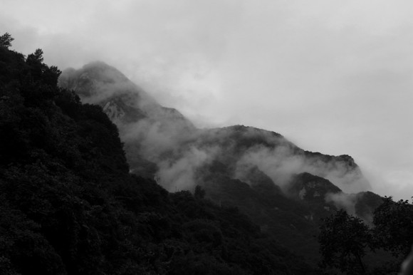 雨雾秦岭行【黑白】