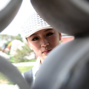 ［只想念、不相見］