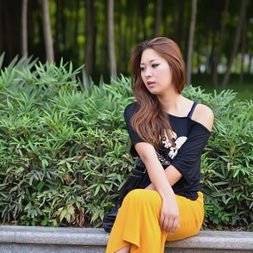 环城公园人像活动习作。2012.6.11.万像更新