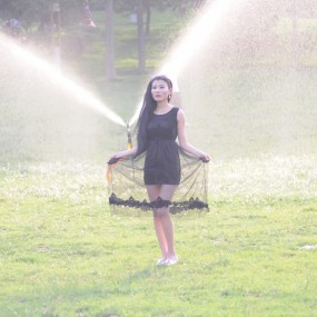 妹子说：这几张有点爆