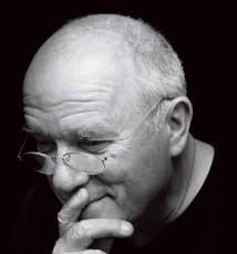 皮特·林德伯格 黑白比色彩更真实