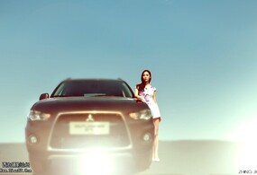 三菱试驾车模~~~~