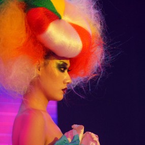 弗斯特艺术学校T台表演发型与帽子艺术