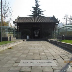 秦二世陵遗址公园