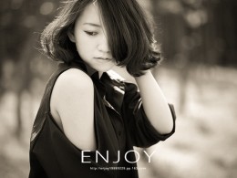 茫……（人像）