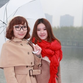 共赏芙蓉园之二----漂亮女孩