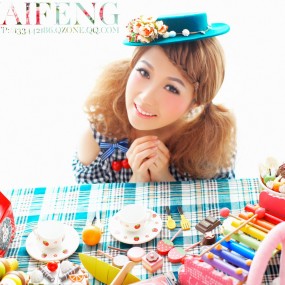 粉红小妹的下午茶