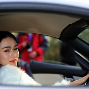 11.22豪车宝马、靓丽美眉