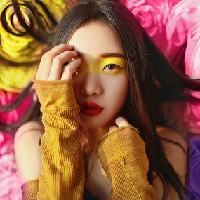 Colorful Girl 彩色花