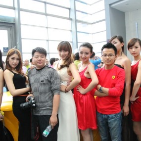 2012年车展优秀模特合影