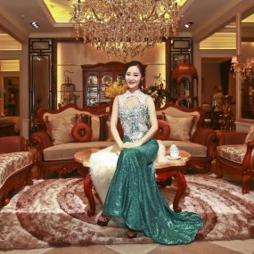 大明宫家居钻石店的封面女郎