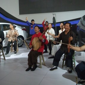 车展上的陕西特色_“老腔”