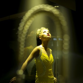 寻找封面女郎——时空