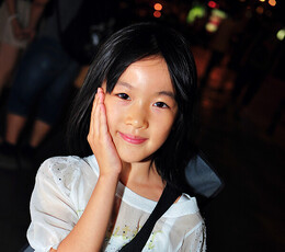 高新拍照邂逅小萝莉