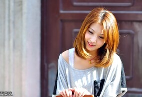 象牙塔里拍点片