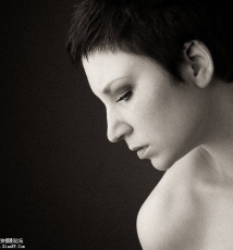 Jan Doef的传统黑白人体与人像