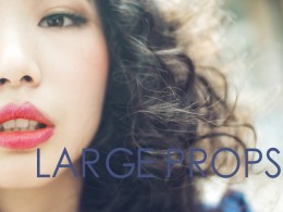 Large props —by：李纯洁