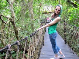 中国有个海南，海南有个三亚...美的一塌糊涂