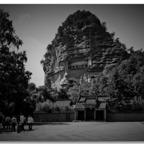 佛·麦积山--航海王基德