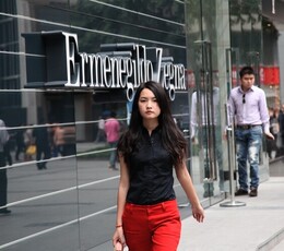 重庆解放碑街头美女