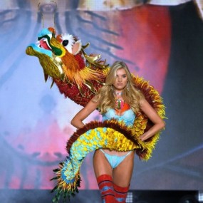 维秘现中国五美！别拦着我去看腿！