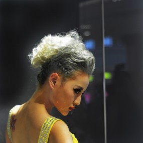 “寻找封面女郎”摄影大赛