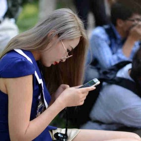 小雁塔下的美眉与摄狼