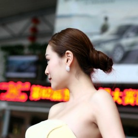 亚军---高档车模