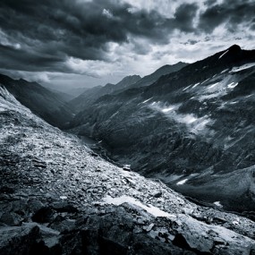 阿尔卑斯山 - By Jakub Polomski