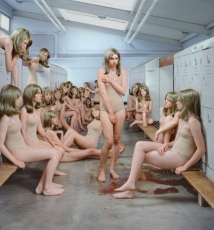 JULIA FULLERTON BATTEN：SCHOOL PLAY