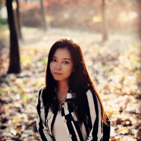 《阳光下的璇儿》【云中剑作品】