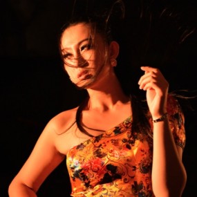 周六棚拍的活动，临时路过抓一张。