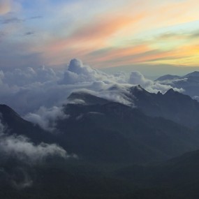 不必远行，近看秦岭鹿角梁风光