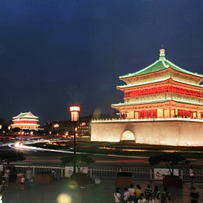 代表西安的钟ノ鼓楼(夜景)