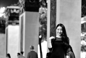 大唐不夜城黑白人像