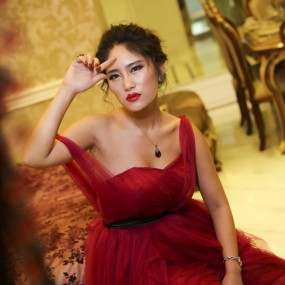 寻找封面女郎——迷失