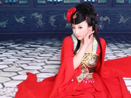 这个美女有点萌