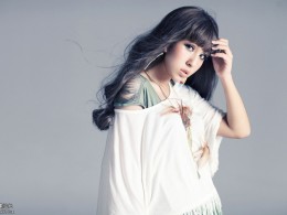 新锐杂志9月刊服装大片