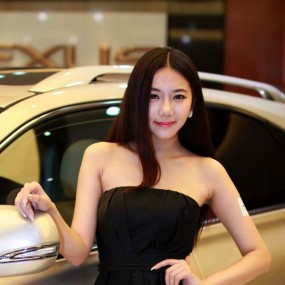 雷克萨斯之夜摄撩人首发几张