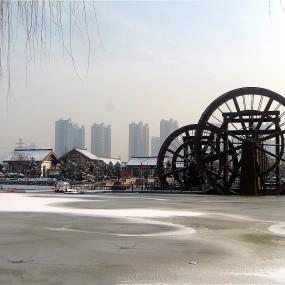 汉城湖冰冻之美