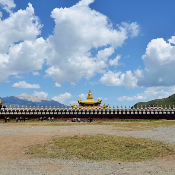 美丽的甘南——藏传佛教  塔公寺