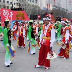 2013元宵，延安社火秧歌大巡游